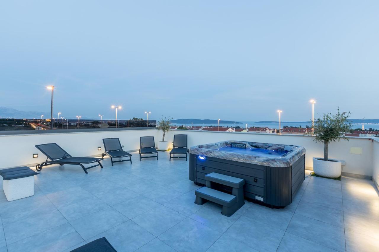 Luxury Apartments Katarina Kaštela Exteriör bild