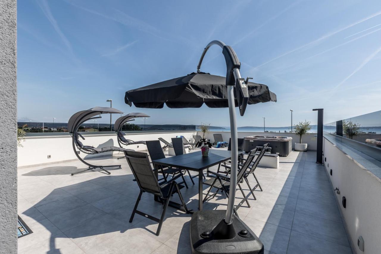 Luxury Apartments Katarina Kaštela Exteriör bild