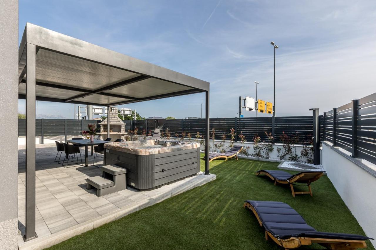Luxury Apartments Katarina Kaštela Exteriör bild