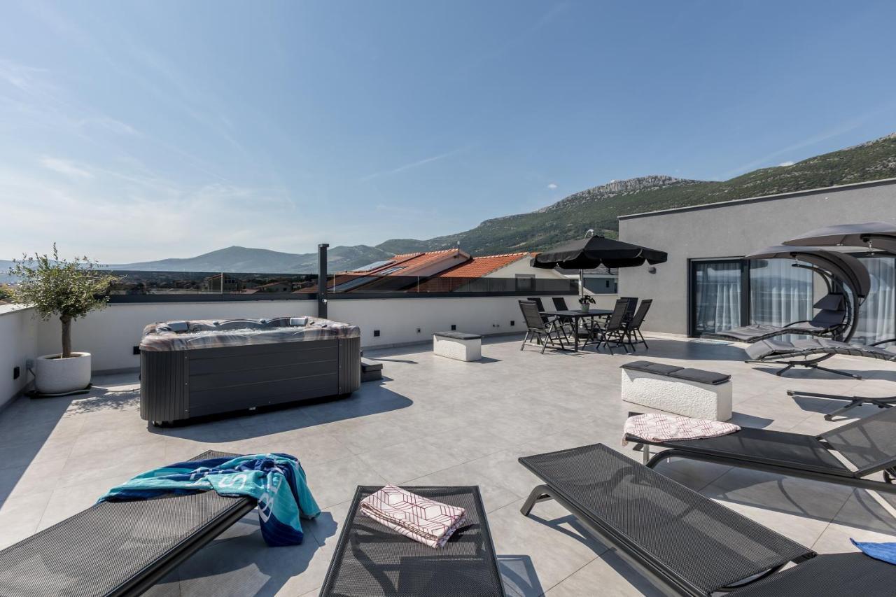 Luxury Apartments Katarina Kaštela Exteriör bild