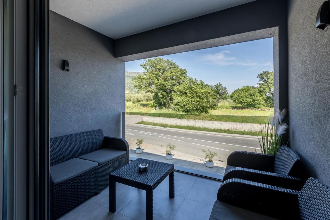 Luxury Apartments Katarina Kaštela Exteriör bild