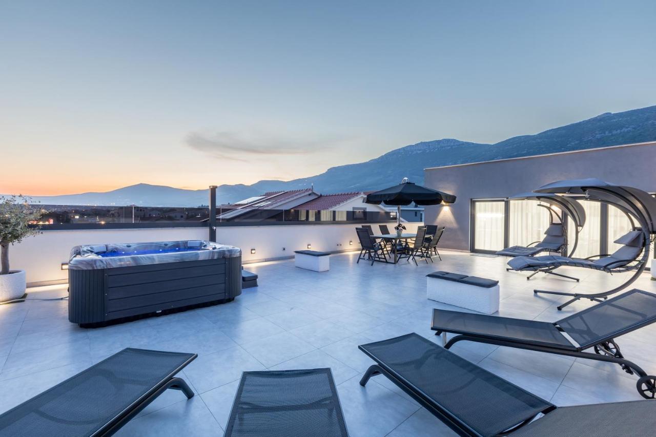 Luxury Apartments Katarina Kaštela Exteriör bild